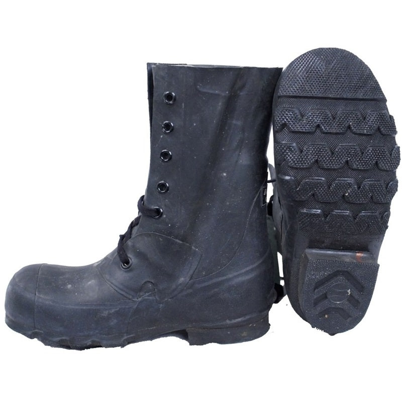 Genuine Issue Extreme Cold Weather Mickey Mouse Boots, without