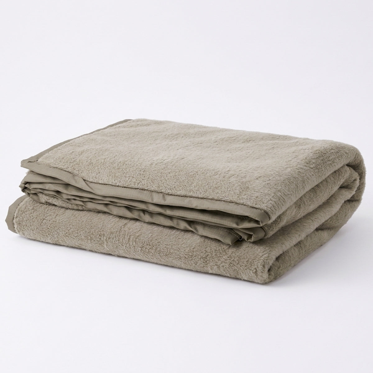 Lightweight Polartec® High Loft Fleece Blanket – Tan 499, Made in USA