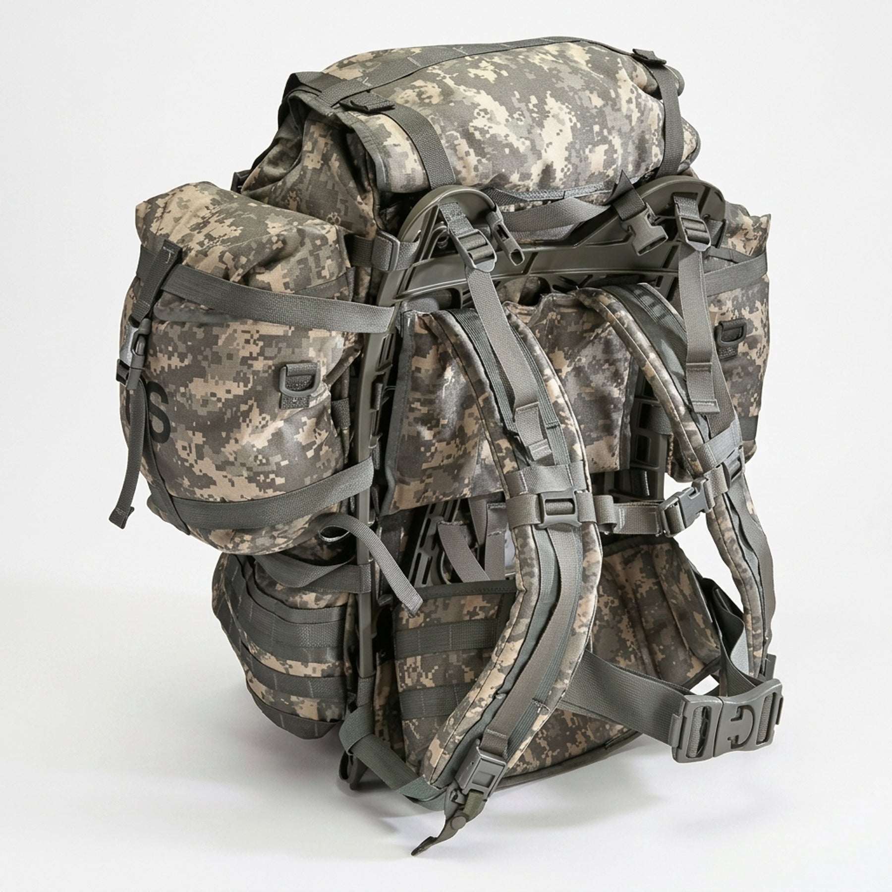 US GI Military ACU Molle II Large RuckSack with Frame, Kidney Pads