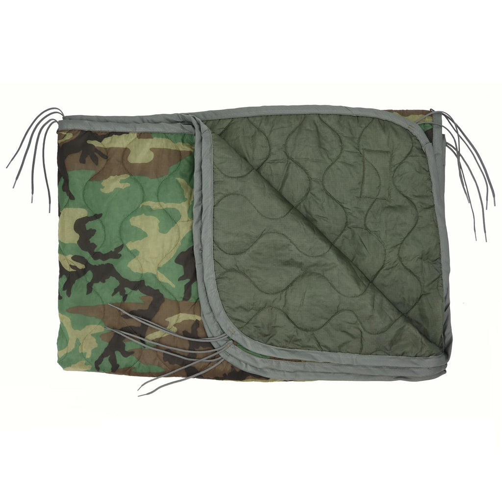 Couverture Woobie authentique Woodland Camo avec Couverture Woobie authentique Woodland Camo avec